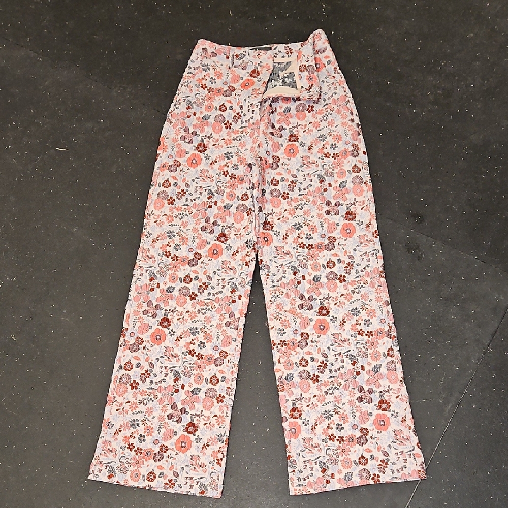 Lulus Pants Size 2